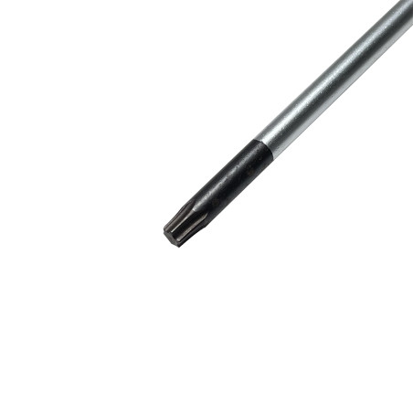 1 x Ruuvimeisseli TORX T8 Pituus yhteensä 135 Metallivarren pituus 60