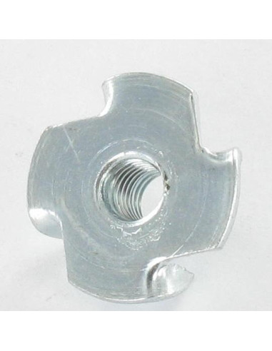 1 x Lyöntimutteri M8 Korkea 15 Sinkitty teräs
