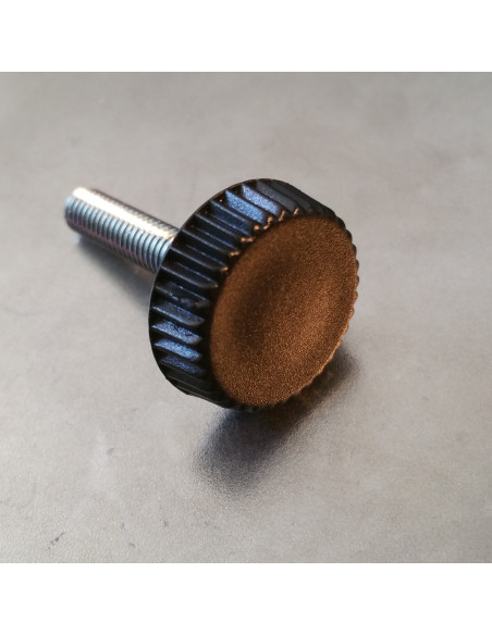 1 x Pää Kiristys svart nylon M5X17 Pään halkaisija: 20