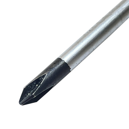 1 x Ruuvimeisseli Phillips 2 Metallivarren pituus 100