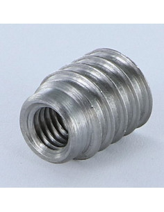 Insertti Raakateräs Kuusikulmainen ontto M8 14X18