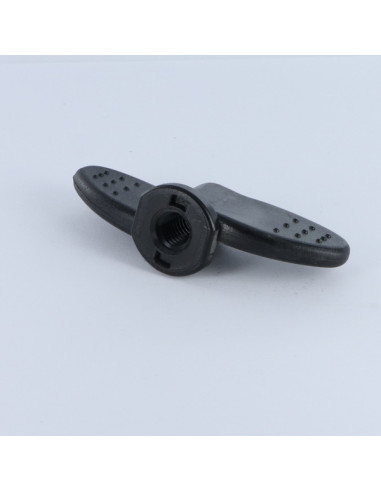 1 x Mutteri Siipimutteri M8 svart nylon